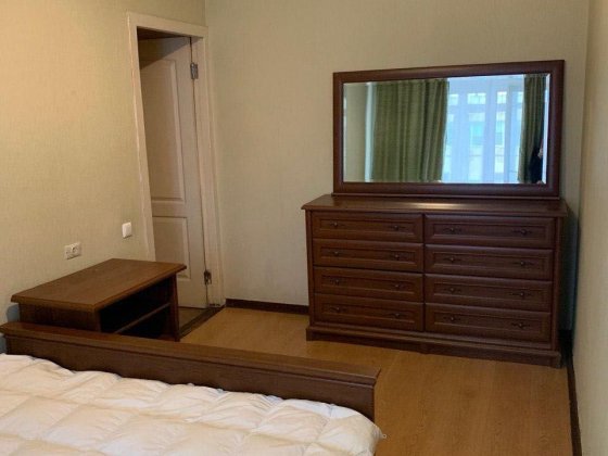 Власник.Продам чудову квартиру-бул.Лесі Українки 24(М Печерська) Київ