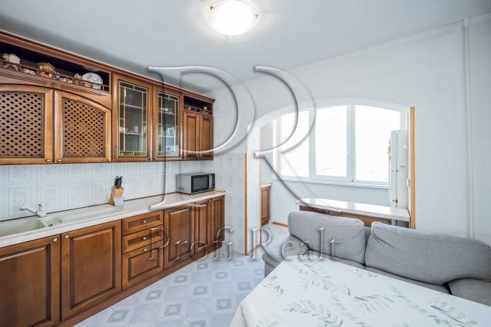 Продаж 3 кімн. квартири вул. Рональда Рейгана, 26 (Теодора Драйзера) - фото 1