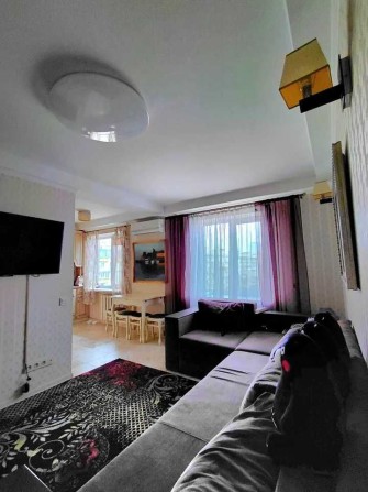 Продається 3к квартира по просп. Оболонський 16А метро Мінська Оболонь - фото 1