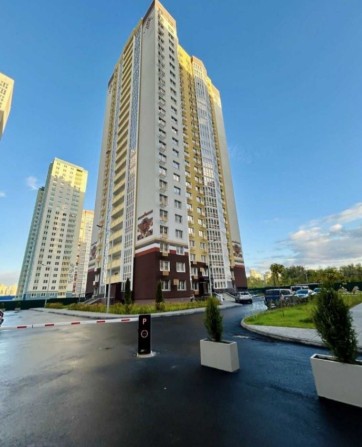 Продам однокімнатну  квартиру по вулиці Бориса Гмирі 20Б - фото 1