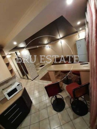 Продам 1 к на  проспекті  Червоної Калини  4 а  Троєщина - фото 1