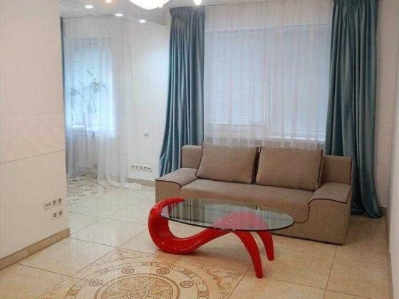 Продаж 2к квартири Печерський узвіз 11 метро Кловська Киев