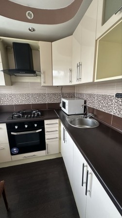 Продажа квартиры ул Юности 4 раздельная - фото 1