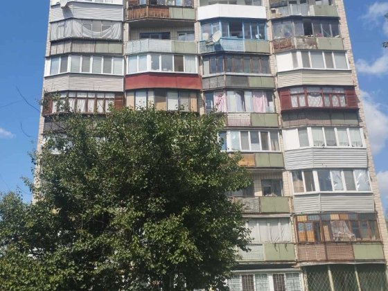 1к Сулеймана Стальського 8Б Дніпровський Чернігівська Дарниця Киев