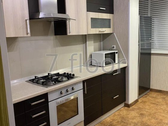 1 кімнатна квартира, метро Почайна, Райдужний масив, проспект Шухевича