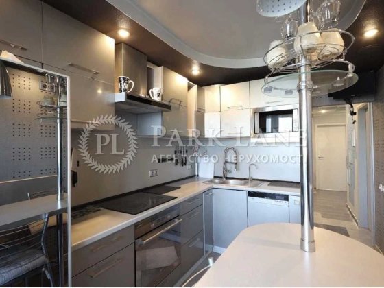 Продаж 3к квартири Сосницька 21 Дніпровський р-н Киев