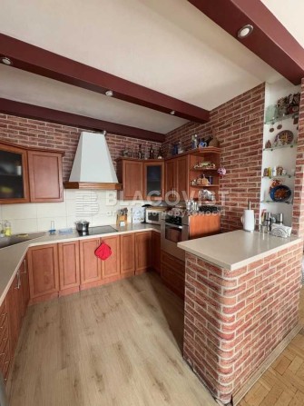 Простора 3-кім., Лікоград, вул. Рудницького, 13, метро Васильківська - фото 1