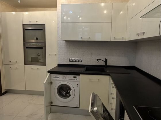 Продаж квартири, прт. Науки 69, 2 кім. Голосіївський Киев