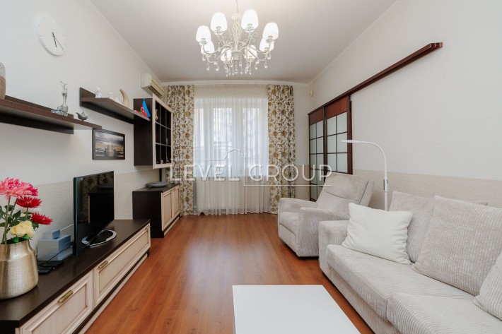 ЖК Оазис пр.Івасюка, 6 продаж 3-к Оболонська набережна , Оболонь - фото 1