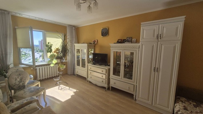 Милославська 4 Однокімнатна квартира БЕЗ КОМІСІЇ! - фото 1