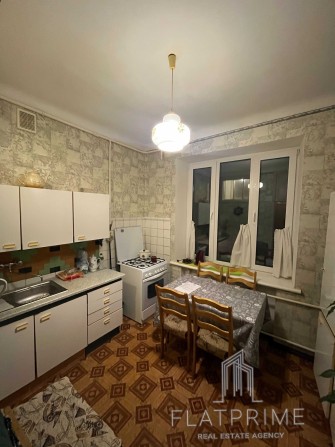 Продаж 2к Сталінка проспект Науки 42/1 метро Голосіївська Деміївська - фото 1