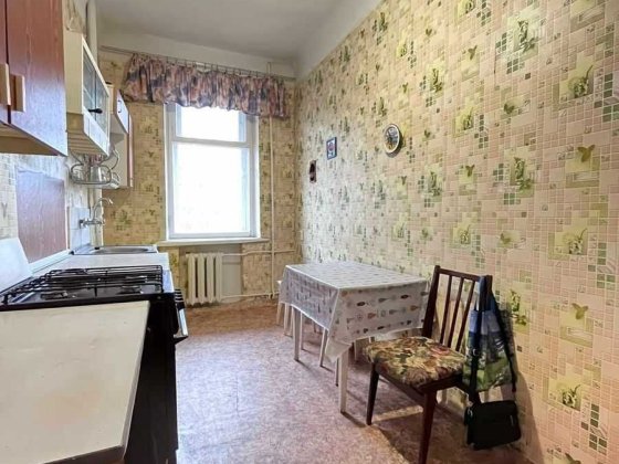 БЕЗ% Роздільна двокімнатна квартира 60m2 Сталінка газ |м| Дарниця Київ