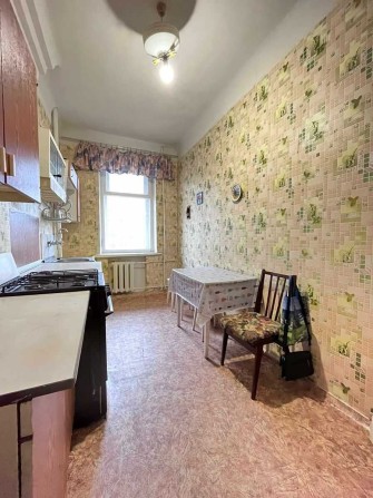 БЕЗ% Роздільна двокімнатна квартира 60m2 Сталінка газ |м| Дарниця - фото 1