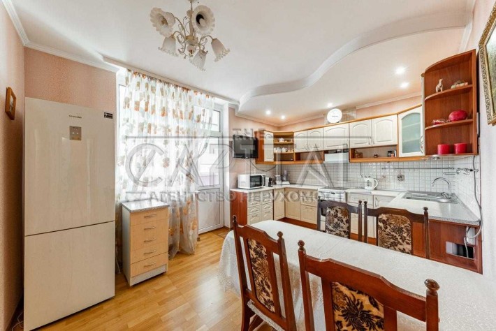 Продаж  Квартира ЖК Жокей вул. Касіяна Василя, 2/1 - фото 1