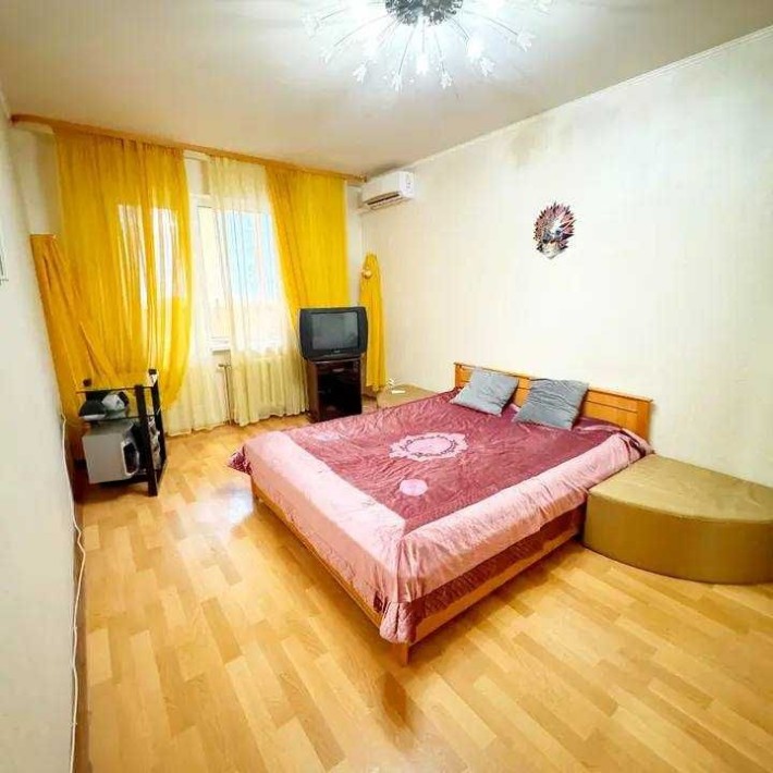 Там, де метро Позняки зустрічає ранковий вітер, Продається Квартира! - фото 1