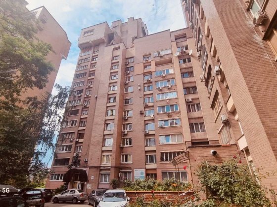 Продажа 3 комнатная квартирі 73 кв.м. на ул.Антоновича 100 Київ