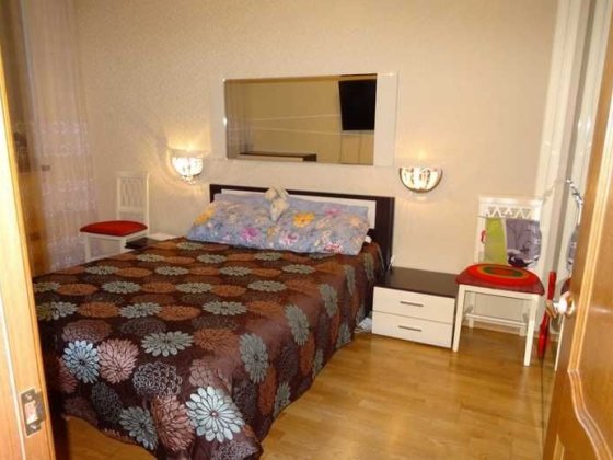 Продам 2-кімн. квартиру, вул. Червоноткацька 29 Киев