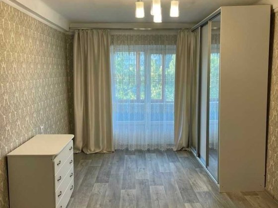 3к. 60м2 Березняки Русанівка просп. Тичини Павла 3, Ремонт Меблі Киев