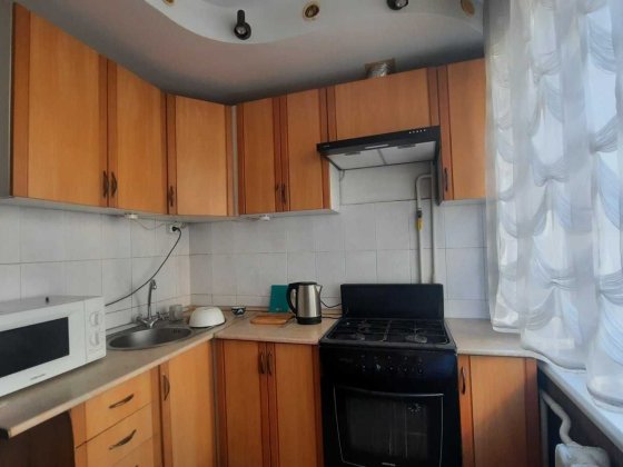 Продам 3х кімн. Дніпровський, метро Лівобережна, Пантелеймона Куліша 7 Київ