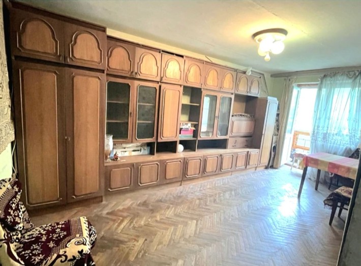 Продам 2-х кім. Голосіївський р-н  вул. Метрологічна 2-а - фото 1