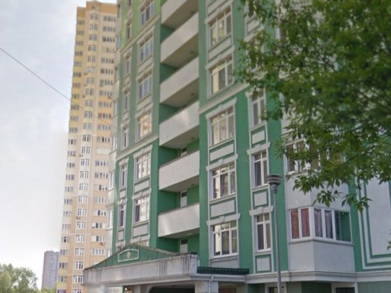 Продаю без % кв.вул.Воскресенська,12-А Київ