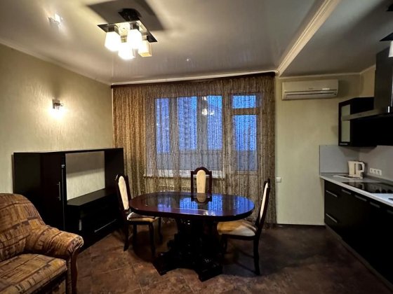 Простора та затишна 1-кімнатна квартира вул. Урлівська 11/44 Київ