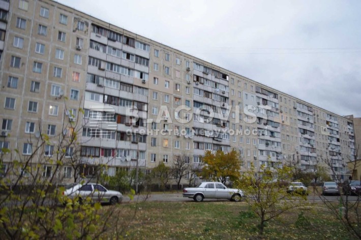 Продаж 3х -тної квартри Прирічна 27! Можливо під Комерцію! - фото 1