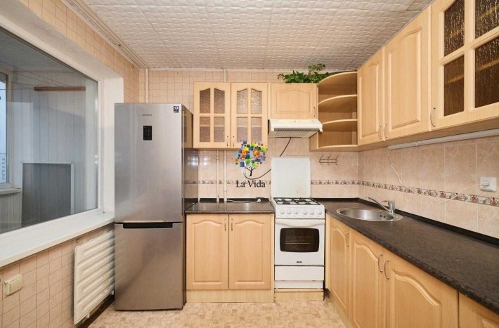 Без % Продаж 1 к. квартири Оболонський пр.18в - фото 1