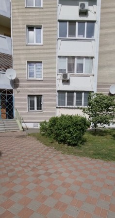 Продаж 2к квартири 73 м2 Єлизавети Чавдар 14 Осокорки - фото 1