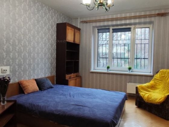 Ахматової 39 а Рівер Молл, м Осокорки 10 хв, усі прорами розглянемо Київ