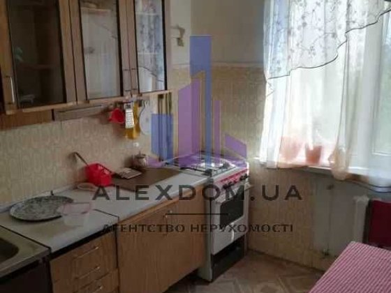 Продаж 2к квартири вул. Райдужна 17. Райдужний масив. Воскресенка. Київ