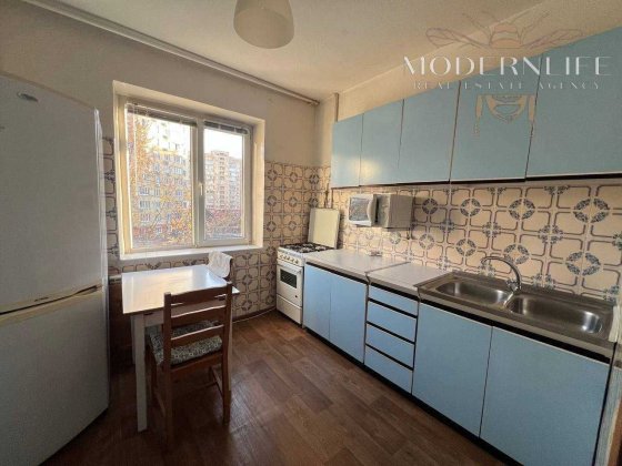 Продаж 2к квартири вул. Микільсько-Слобідська 6/2 Київ