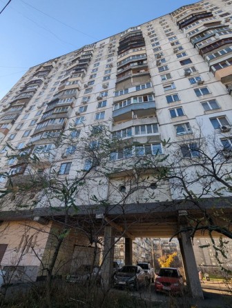 Продається 2 кімнатна квартира Тичини Березняки Лівобережна метро - фото 1