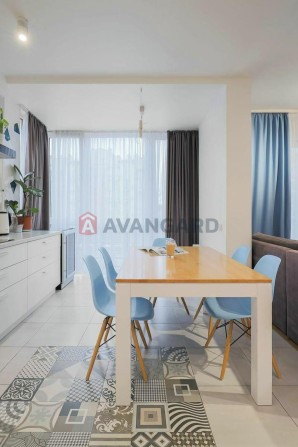 Продаж 3к квартири з ремонтом Феофанія, Кришталеві джерела - фото 1