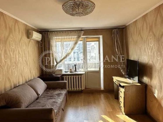 АКТУАЛЬНО ! Продаж 2к. квартири на Печерську, Саперне поле 26 Киев