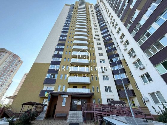 Без% Продаж 3к квартири пров. Моторний 11 Деміївська Либідська Центр Киев