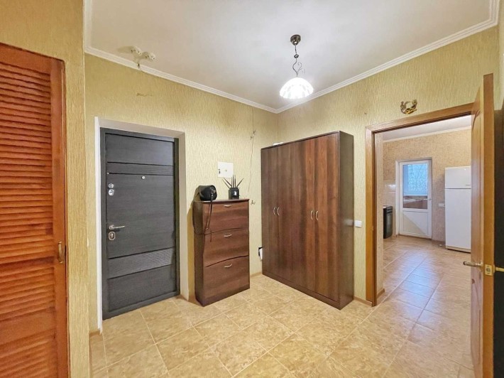 Продам квартиру на Позняках, вул.Урлівська Можливо безготівковий! - фото 1