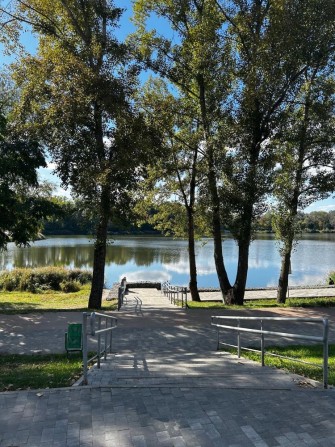 ПРОДАЖ 3-кімнатної квартири з видом на озеро - фото 1