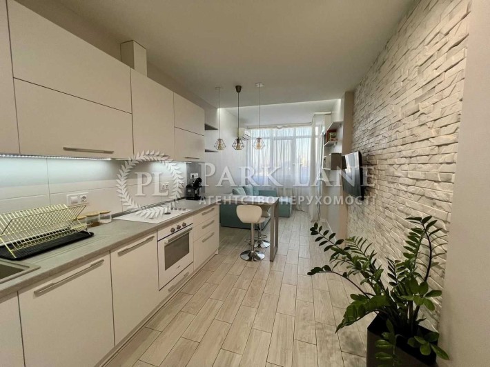 Оболонь Міністерський 1-кімнатна квартира з ремонтом - фото 1