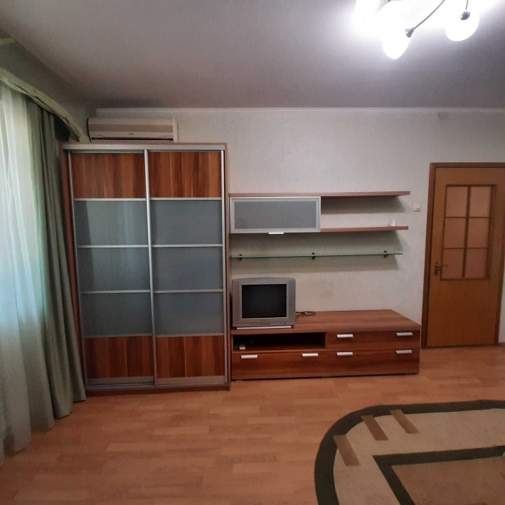 Без коміссії! Продаж 1-к квартири вул. Л.Руденко 21 - фото 1