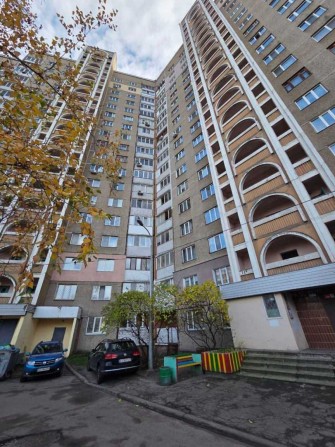 3-кімнатна квартира по просп. Червоної Калини, 3А - фото 1