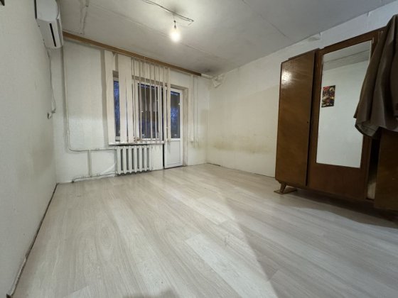 Продаж 1 кім квартири 34.6 м2 , 3 поверх, вул Деміївська 39, метро 4хв Київ