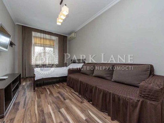 Продаж 2к квартири з ремонтом Коновальця 7 Печерськ ТОП Сталінка Київ