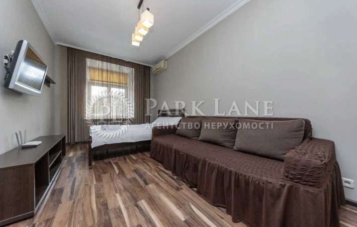 Продаж 2к квартири з ремонтом Коновальця 7 Печерськ ТОП Сталінка - фото 1