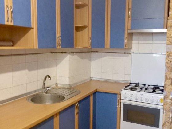 Продам 3-х пр-кт Червоної Калини 7-А Троєщина Київ