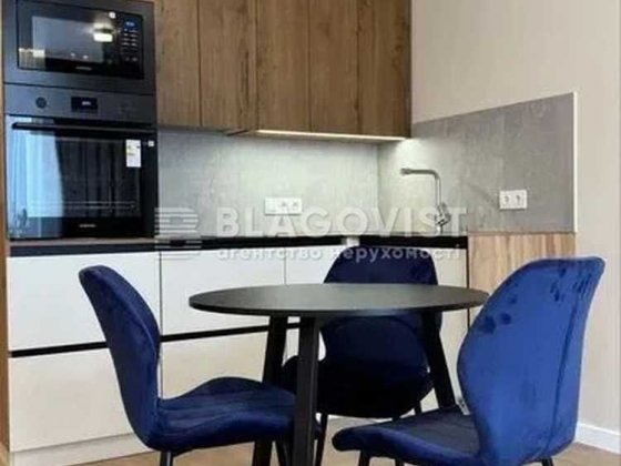 Продаж 1-ї квартири вул. Князя Романа Мстиславича22а м. Дарниця Киев