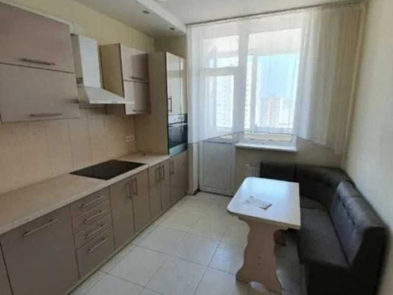 ‼️ БЕЗ % Продам 1к. квартиру, вул. Чавдар Єлизавети 11, м.Осокорки ‼️ Киев