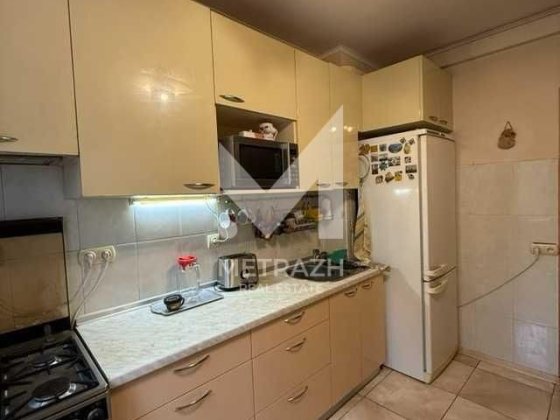 Продаж 3 кімн квартири по вул.Дмитра Луценка Київ