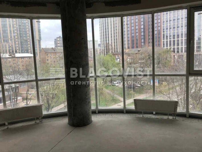 4 к Квартира у клубному будинку. Палац Україна, ТРЦ "Оушен Плаза" - фото 1