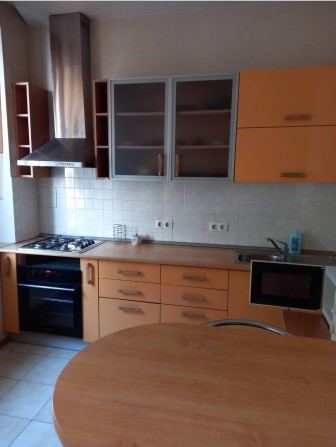 Продаж 2 х кімнатної квартири Кловський узвіз 10 - фото 1